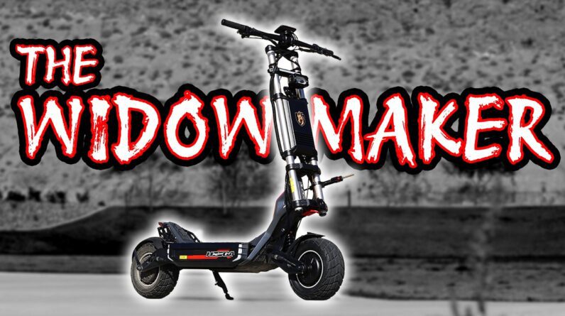 This 70 MPH Scooter is a Standing Motorcycle: Hooga Daytona